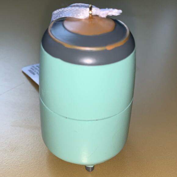 Hallmark Ornament Air Fryer Christmas Tree New Home Housewarming Gift NWT - Picture 6 of 7